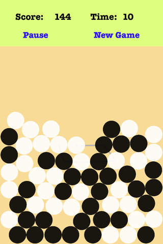 Gravity Dots - Connect the dots which are chequered with black and white screenshot 2