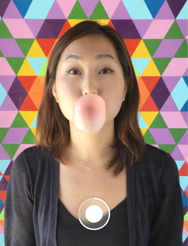 Screenshots of Boomerang from Instagram for iPad