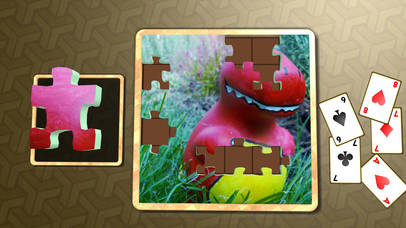 Jigsaw Solitaire Small World screenshot 4