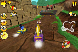 Crash Bandicoot Nitro Kart 2 screenshot 2