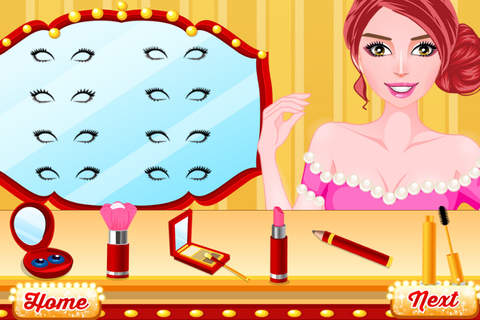 Shoulder Dresses Up Game - náhled