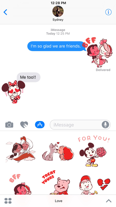 Disney Stickers: Love screenshot 1