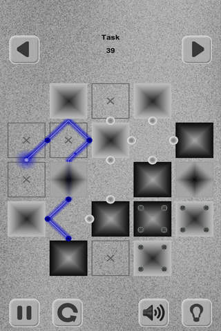 Lazers Puzzle. Colored rays in the hole - náhled